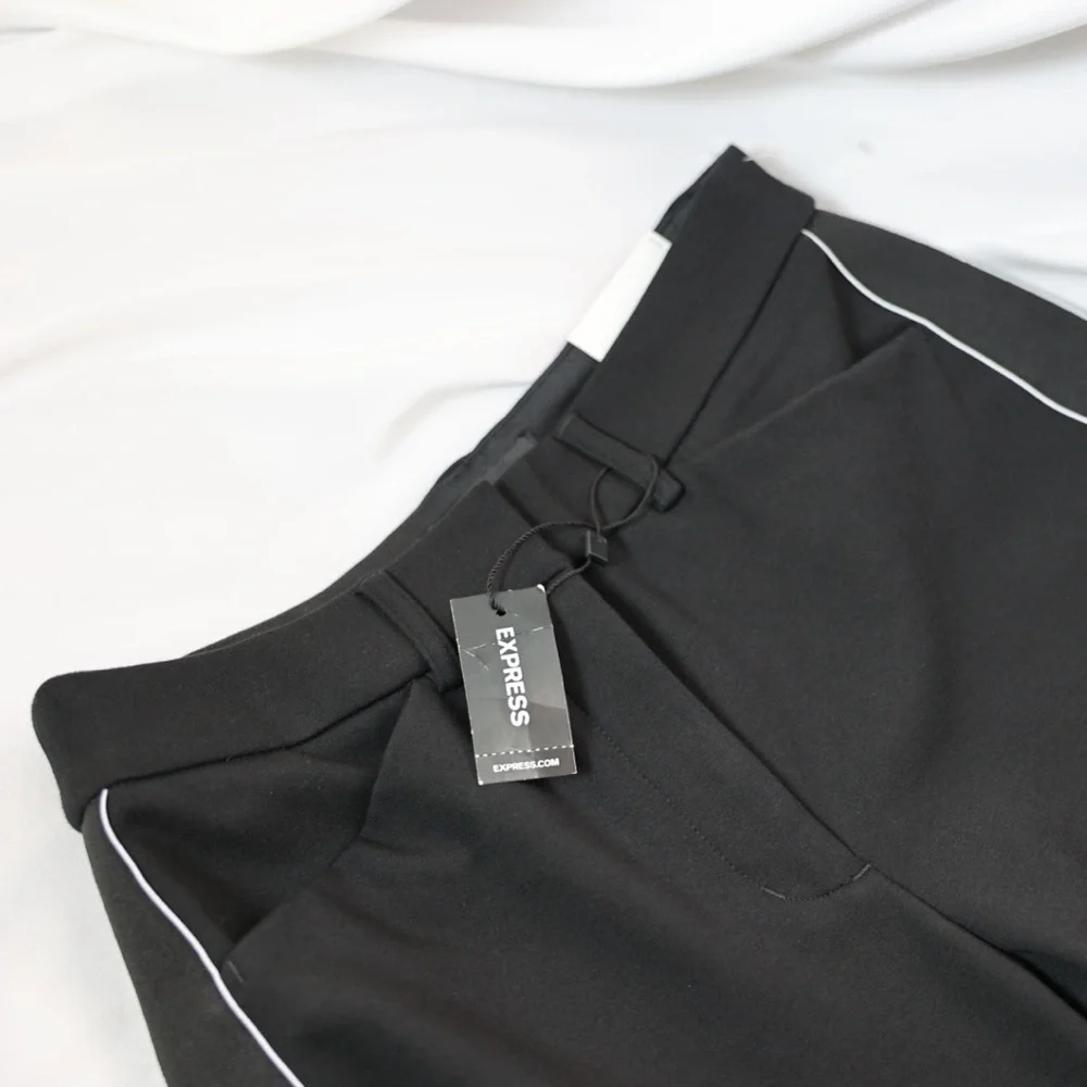 🅽🅴🆆 EXPRESS skinny high rise stretch+ women’s size 4S/4C, black white stripe